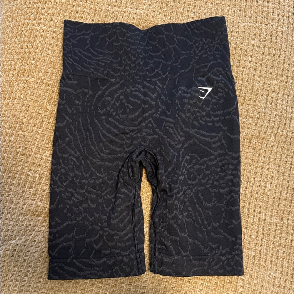 Gymshark High-Waist Seamless Black Adapt Animal Print Bike Shorts
